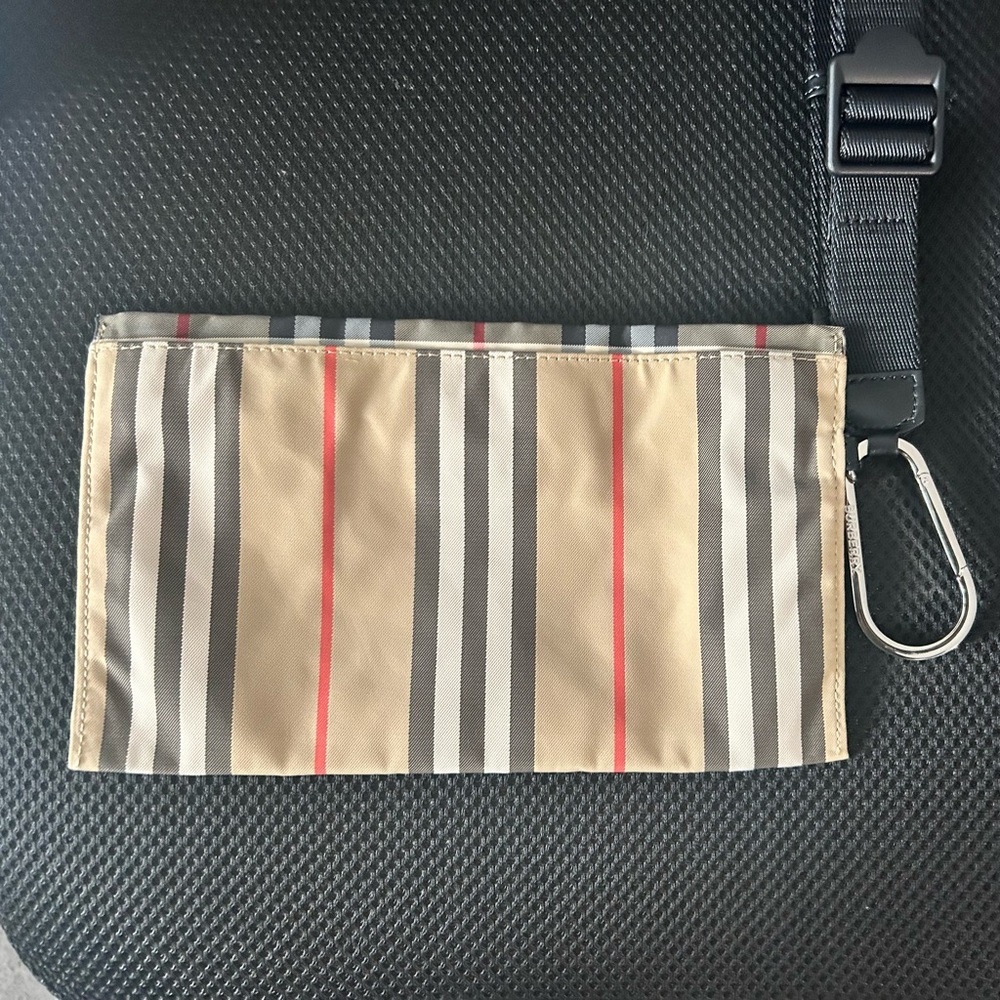 Burberry Ecru and Red Webbing Wristlet with strap - Picture 6 of 7